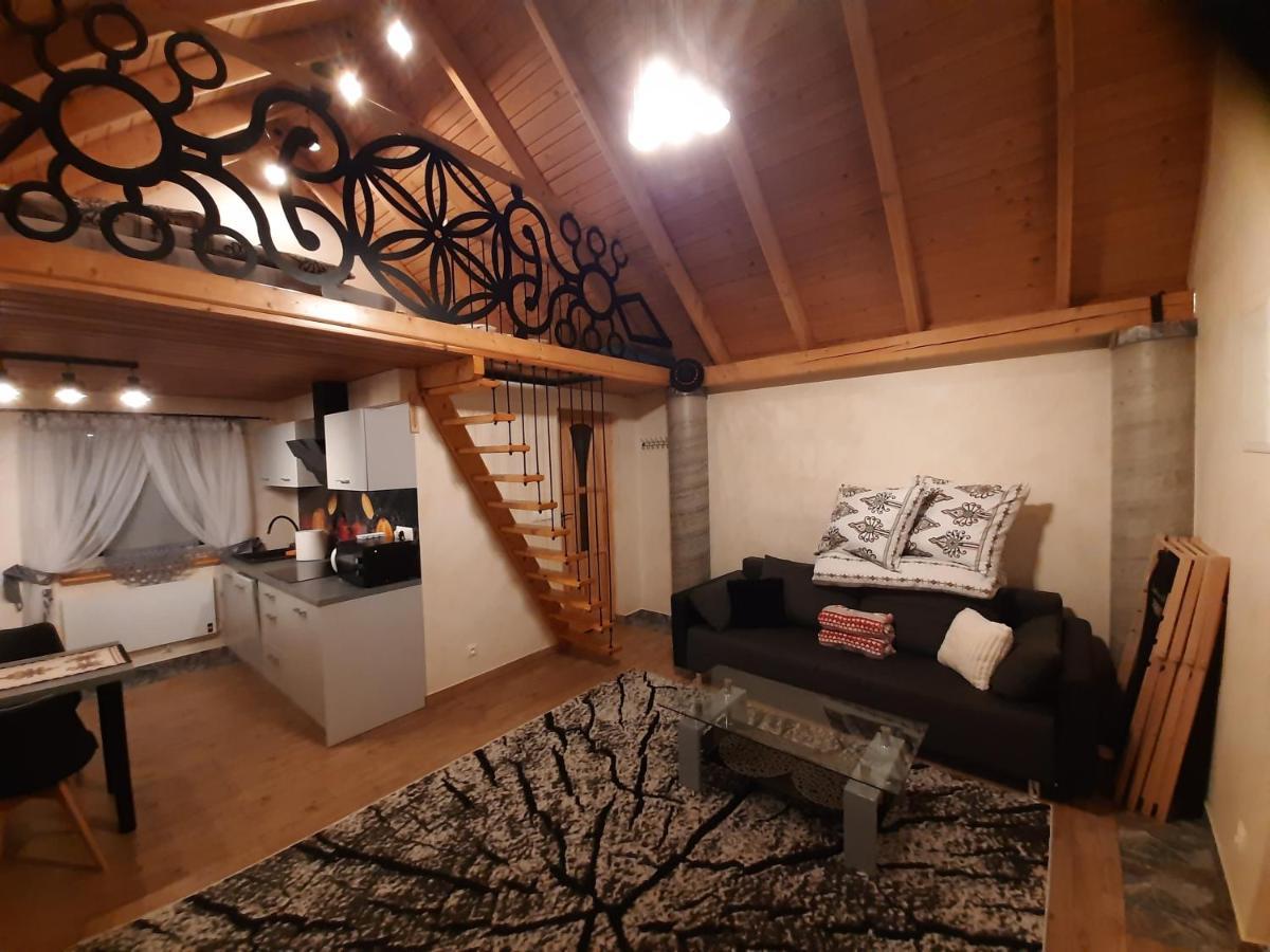 Domek Na Szlaku Rikardo Ponice Екстер'єр фото